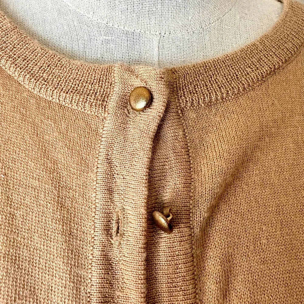 Sezane Virgin Wool Colorblock Cardigan Tan Cream Red L Quiet Luxury Chic Stretch